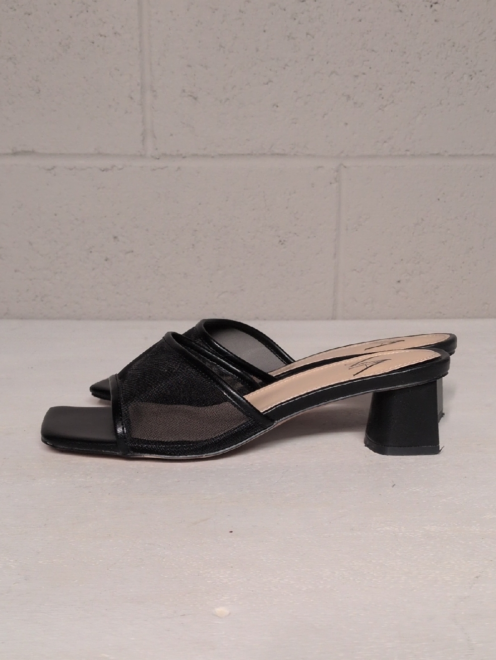 Women's Black Mesh Slide Block Heel Mule Sandal Dress Shoe Size 7.5 - Picture 7 of 8